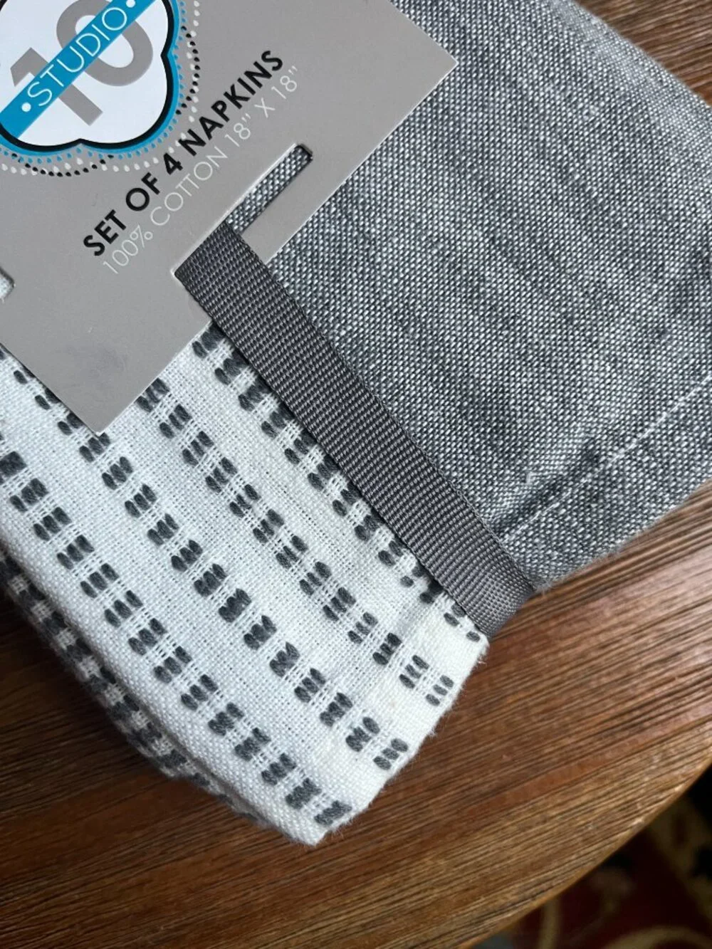 100% Cotton Napkins Set of 4 Grey and White